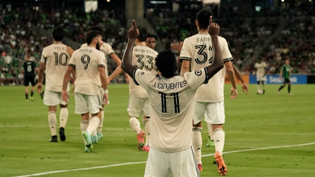 Jose Cifuentes celebrates