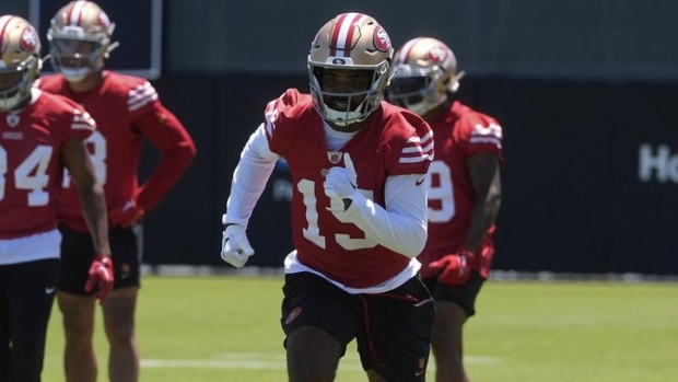 49ers receiver Jauan Jennings reports to training camp seeking a new contract Article Image 0, The Canadian Press 49ers receiver Jauan Jennings reports to training camp seeking a new contract Article Image 0